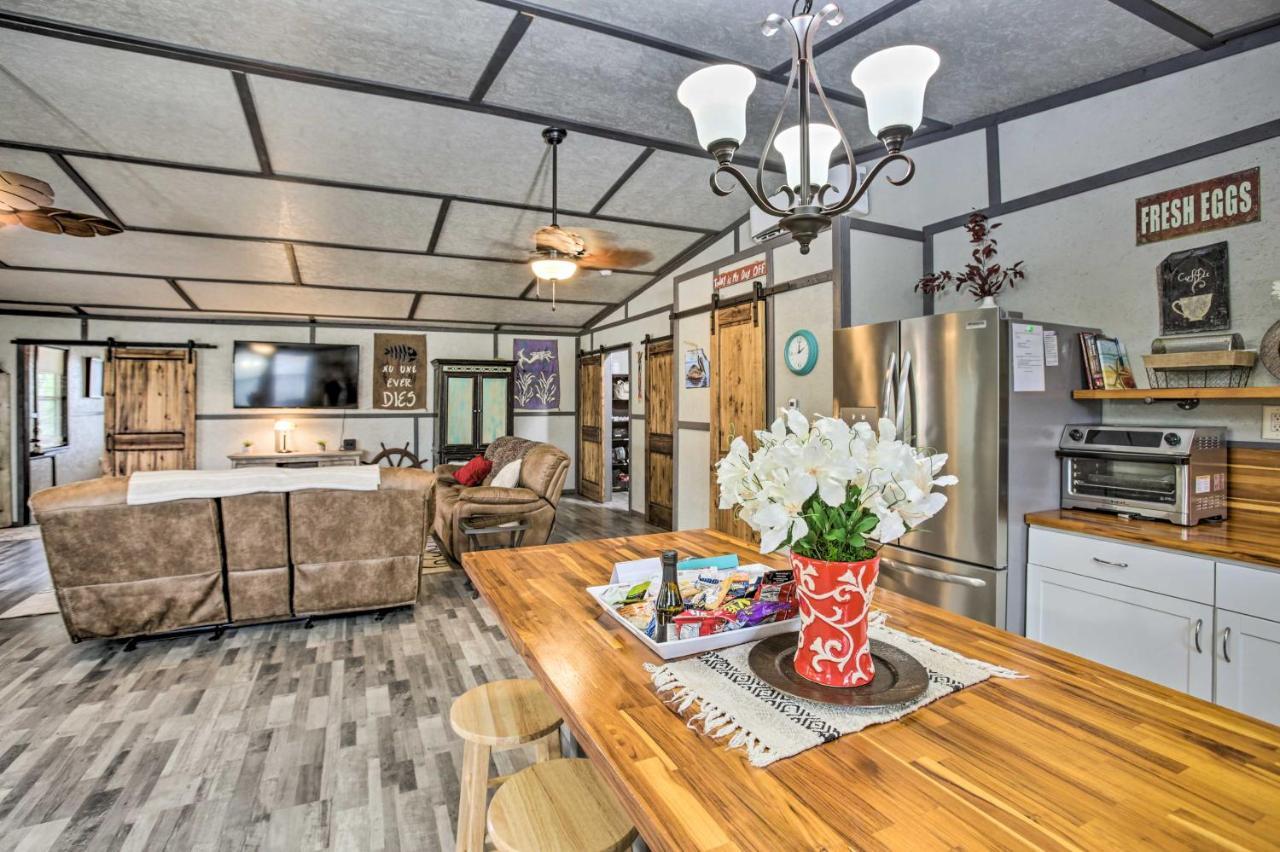 Waterfront Bay St Louis Beach House With Deck! Bay St. Louis Exterior photo